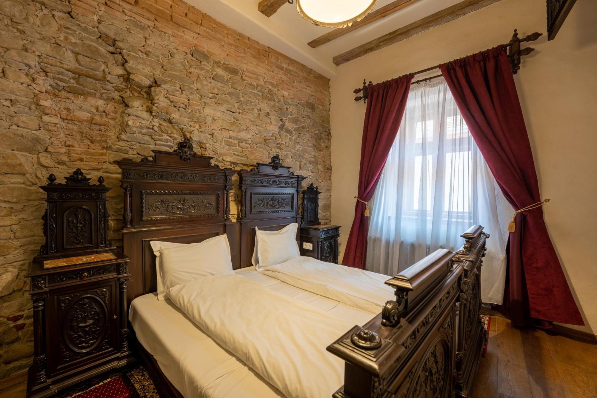 The Throne - M Museum Hotel Sighişoara Eksteriør billede